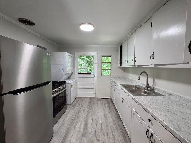 property at 112 Purefoy Rd