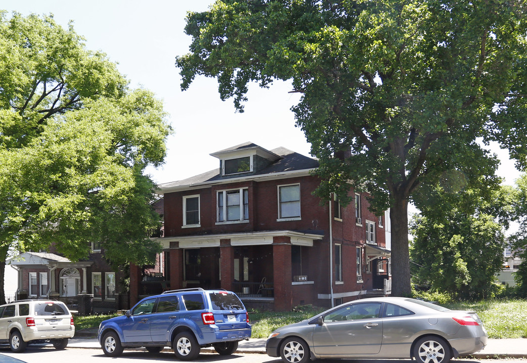 1610 Clinch Ave in Knoxville, TN - Building Photo