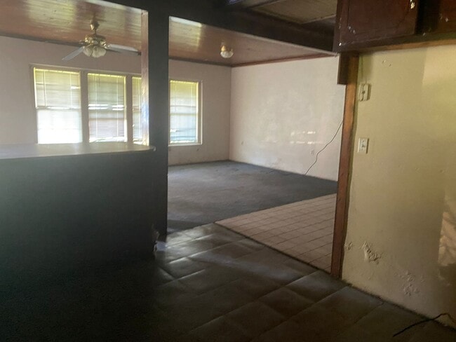 4643 GA-37 in Adel, GA - Building Photo - Building Photo