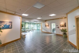 215 N King St in Honolulu, HI - Building Photo - Building Photo