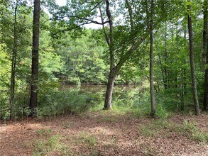 2193 Cleveland Cir in Sanford, NC - Building Photo - Building Photo