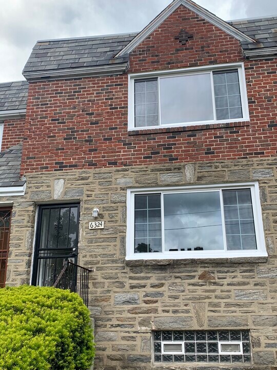 6324 Crescentville Rd, Unit #2 in Philadelphia, PA - Building Photo