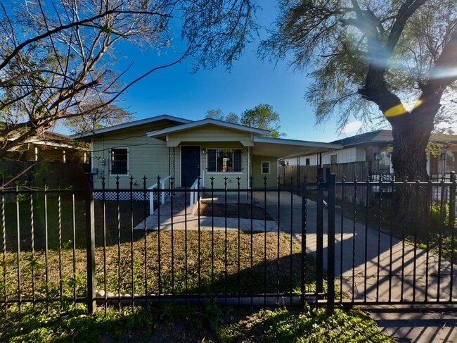 property at 1718 E Cano St