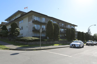 Berkeley Manor in Vancouver, BC - Building Photo - Building Photo