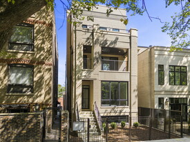 2135 N Lakewood Ave in Chicago, IL - Building Photo