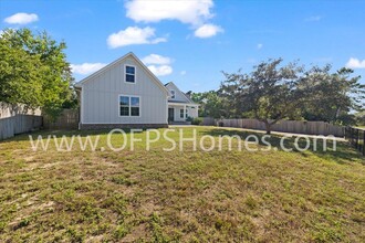 4921 Mason Calle Rd in Gulf Breeze, FL - Building Photo - Building Photo