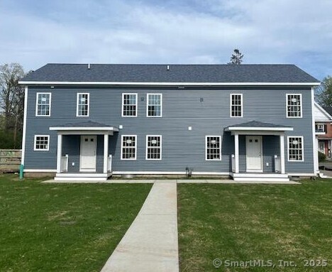 14 Elm St in Seymour, CT - Building Photo - Building Photo