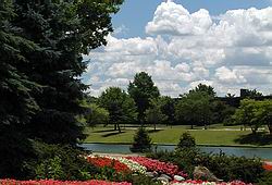 Islander Apartments in Middleburg Heights, OH - Building Photo - Building Photo