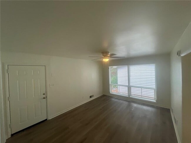 846 Cone Rd in Forest Park, GA - Building Photo - Building Photo