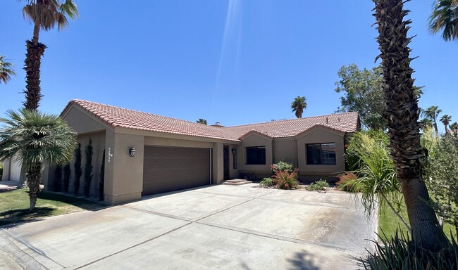 77843 Sunnybrook Dr in Palm Desert, CA - Foto de edificio - Building Photo