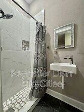 6726 DeLeon St in Irving, TX - Building Photo - Building Photo