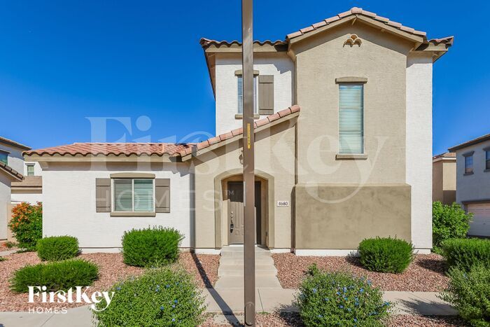 4680 E Laurel Ave in Gilbert, AZ - Building Photo