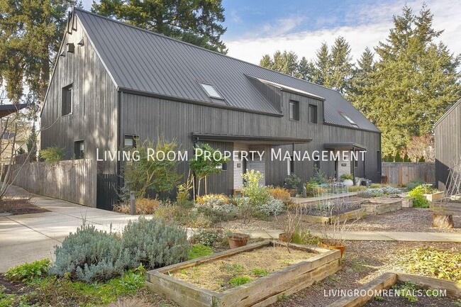 property at 4863 NE Going St