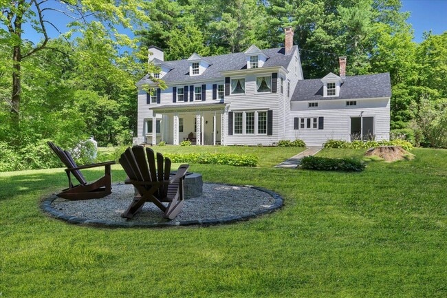 property at 272 Norfolk Rd