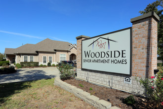 Woodside Manor in Conroe, TX - Building Photo - Building Photo