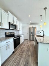 3244 Eisenhower Dr in Northampton, PA - Building Photo - Building Photo