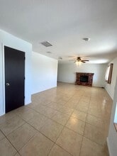 5750 Hall Ln in Twentynine Palms, CA - Building Photo - Building Photo