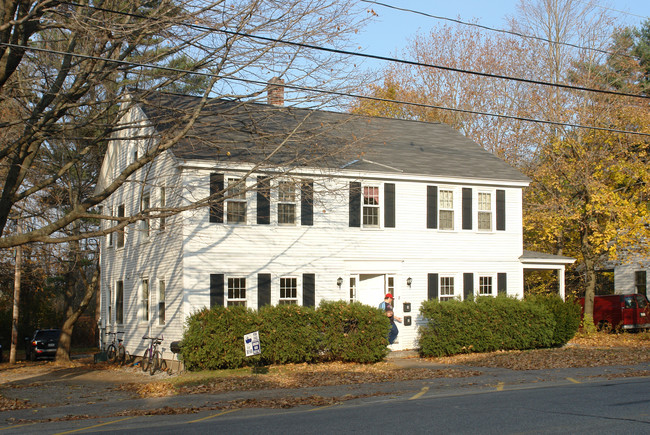 8 Summer St in Kennebunk, ME - Building Photo - Building Photo