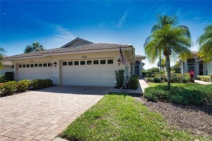 4336 Nizza Ct in Venice, FL - Building Photo