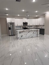 4406 Oats St in Houston, TX - Building Photo - Building Photo