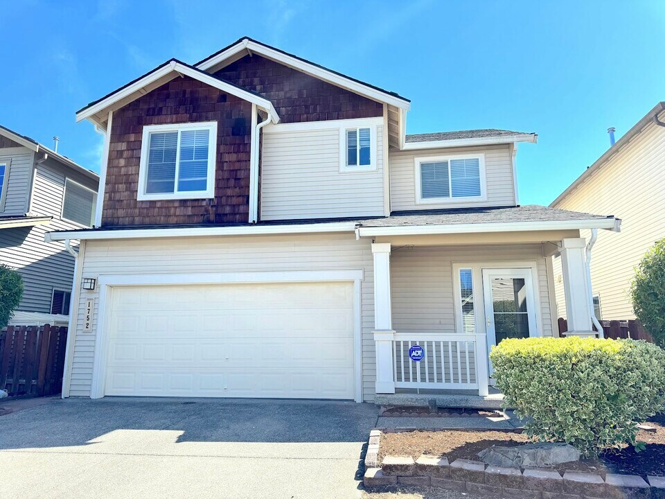 1752 42nd St NE in Auburn, WA - Building Photo