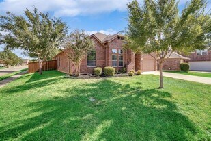 4101 Rocky Bend Ct in Corinth, TX - Building Photo