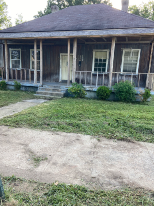 414 North St in Yazoo City, MS - Foto de edificio
