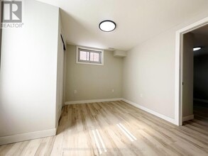 714 Tennyson Ave in Oshawa, ON - Building Photo - Building Photo