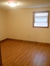 32 Overlock, Unit Apt B in Levant, ME - Building Photo - Building Photo