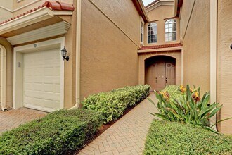 4891 Bonsai Cir-Unit -107 in Palm Beach Gardens, FL - Building Photo - Building Photo