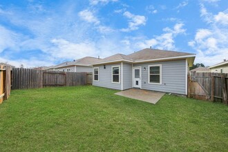 20063 Northpark Ash Ln in Porter, TX - Building Photo - Building Photo