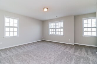 128 Ashlyn Ridge Dr in Garner, NC - Building Photo - Building Photo