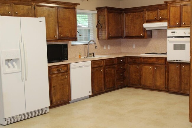 property at 12807 Aste Ln