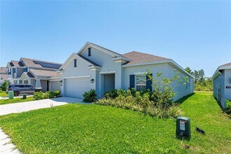 566 Hatteras Rd in Davenport, FL - Building Photo - Building Photo