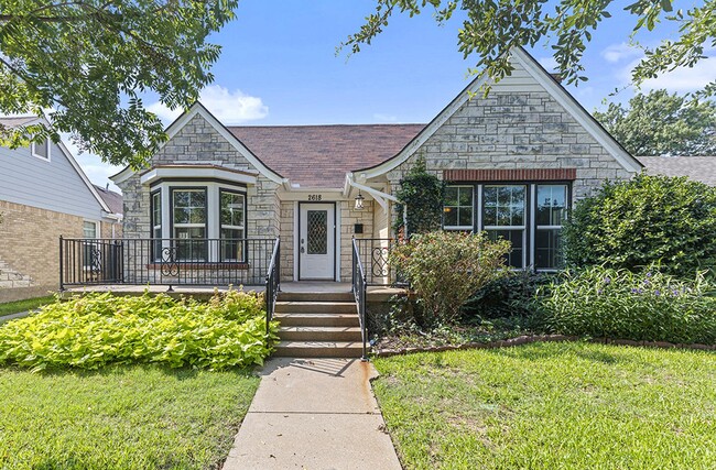 property at 2618 Marvin Ave