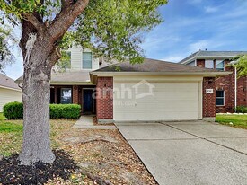 8030 Echinacea Dr in Baytown, TX - Building Photo