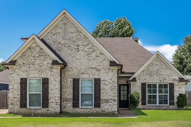 property at 4645 Spike Ln