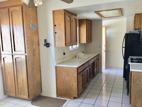 2020 Neptune Ave in Joshua Tree, CA - Building Photo - Building Photo