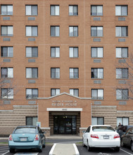 Miriam & Robert M. Rieder House in Philadelphia, PA - Foto de edificio - Building Photo