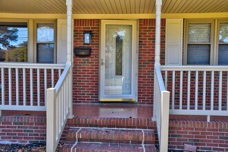 4629 Miles Standish Rd in Virginia Beach, VA - Building Photo - Building Photo