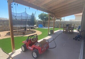 1133 Montera Rd in El Paso, TX - Building Photo