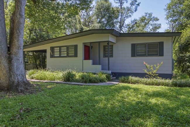 property at 1641 Atkamire Dr