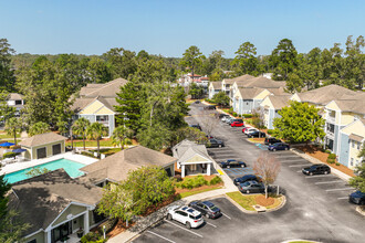 Silvana Oaks in North Charleston, SC - Building Photo - Building Photo