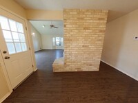 6126 Broadmeadow in San Antonio, TX - Building Photo - Building Photo