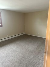 23 Cherwal St in West Babylon, NY - Building Photo - Building Photo