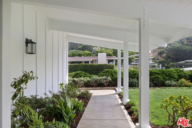 property at 1279 El Hito Cir