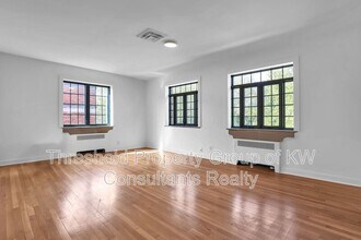 451 E Town St in Columbus, OH - Foto de edificio - Building Photo