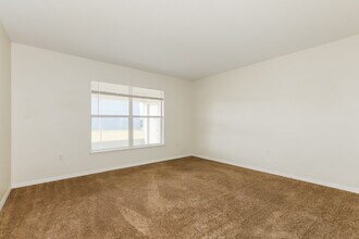 177 Vista View Ave in Eagle Lake, FL - Foto de edificio - Building Photo