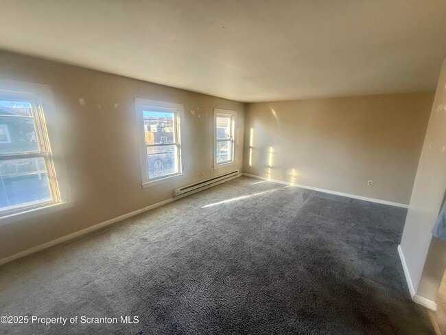 34 Terrace St in Carbondale, PA - Building Photo - Building Photo