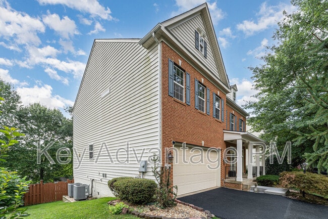 4203 Talon Dr in Dumfries, VA - Building Photo - Building Photo